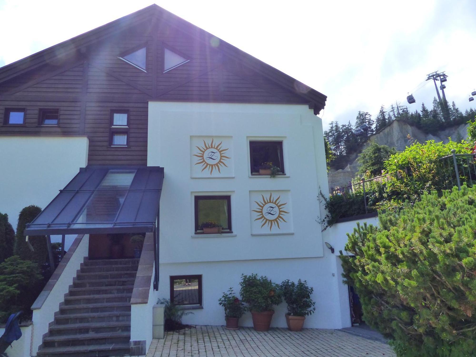 Hotel Garni Zerzer Serfaus Exterior foto