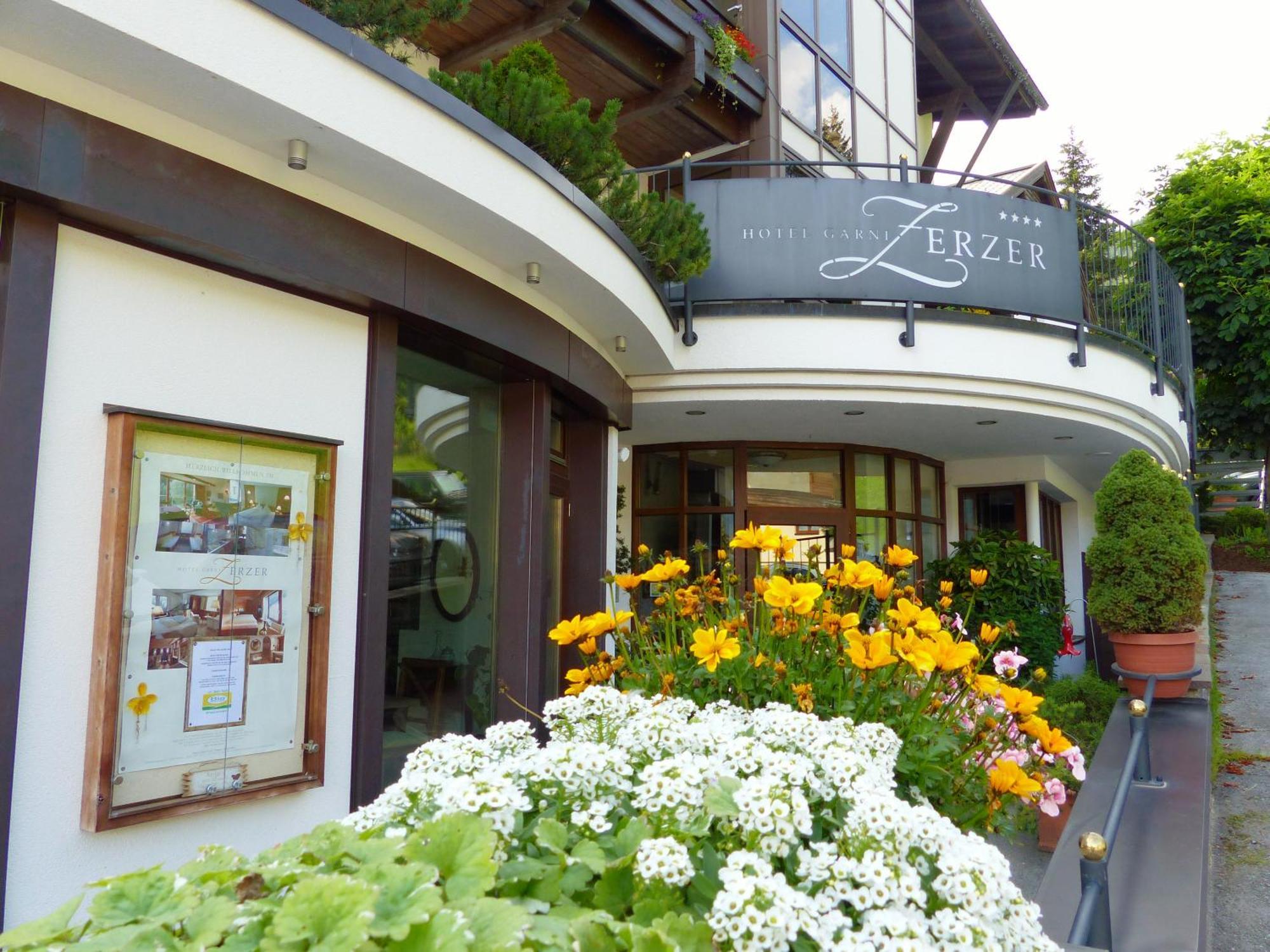 Hotel Garni Zerzer Serfaus Exterior foto
